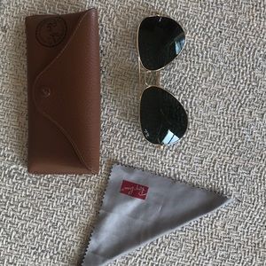 Ray Ban gold aviators
